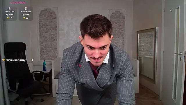 Snapshot of WilsonJules chatting on 01-26-25, 07:31 WilsonJules online show from 01-26-25, 07:31