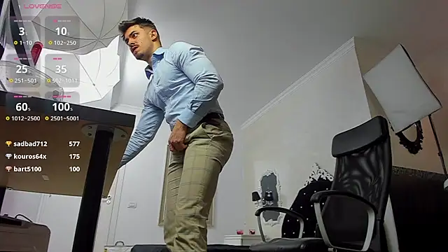 Snapshot of WilsonJules chatting on 02-22-25, 08:42 WilsonJules online show from 02-22-25, 08:42