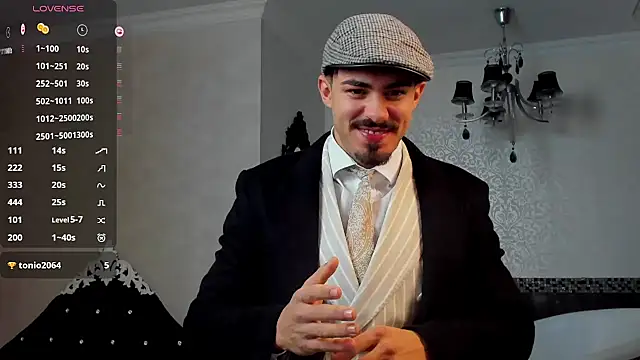 Snapshot of WilsonJules chatting on 10-13-25, 04:34 WilsonJules online show from 10-13-25, 04:34