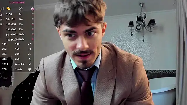 Snapshot of WilsonJules chatting on 10-19-25, 04:46 WilsonJules online show from 10-19-25, 04:46