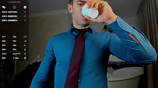 Snapshot of WilsonJules chatting on 11-03-25, 05:31 WilsonJules online show from 11-03-25, 05:31