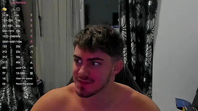 Snapshot of WilsonJules chatting on 11-15-25, 03:52 WilsonJules online show from 11-15-25, 03:52