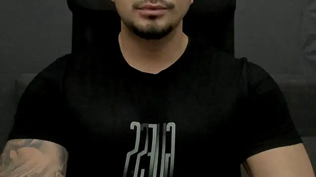 TonyWilcox online show from 12-18-25, 06:08