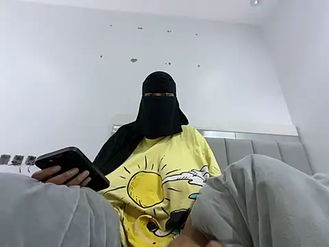 Submissive Arab online show from 01-11-25, 10:51