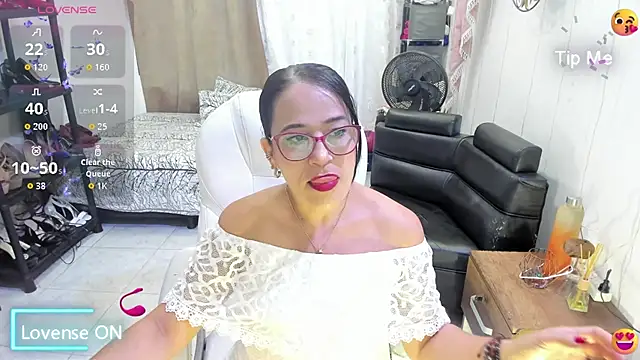 Chanel Doll  online show from 01-16-26, 09:46