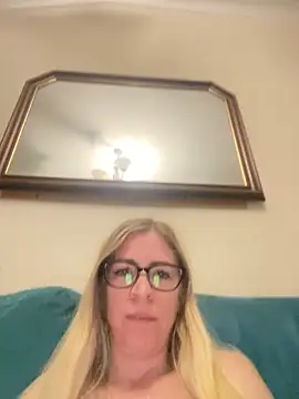 jayjencam online show from 09-24-25, 07:50