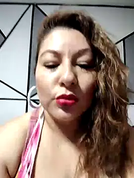 Snapshot of sakotodika chatting on 10-22-25, 09:14 sakotodika online show from 10-22-25, 09:14