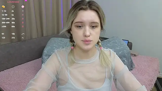 Snapshot of dusyastar chatting on 12-16-24, 06:16 dusyastar online show from 12-16-24, 06:16