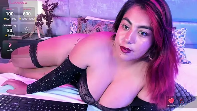 gatuwildhott online show from 03-25-26, 08:15