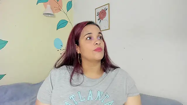 Snapshot of Alondra_zaaens chatting on 02-12-26, 01:44 Alondra zaaens online show from 02-12-26, 01:44