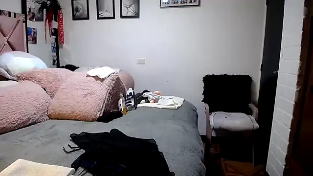 maturehoxx online show from 09-27-25, 01:54