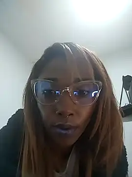 nikol baby  online show from 02-25-25, 10:29