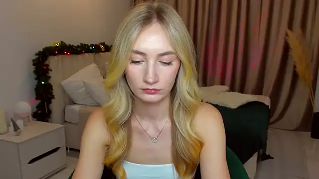 bella  rose online show from 12-11-24, 12:12