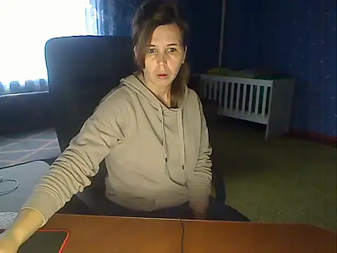 loveis007 online show from 11-13-25, 09:52