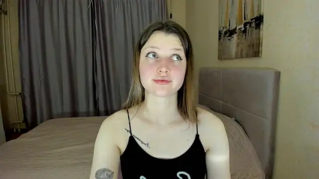 SoniNesti online show from 10-24-25, 04:14