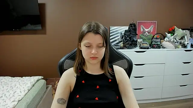 SoniNesti online show from 05-02-26, 02:44