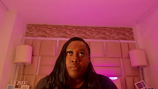 ShaniaBrownn online show from 02-23-26, 07:44