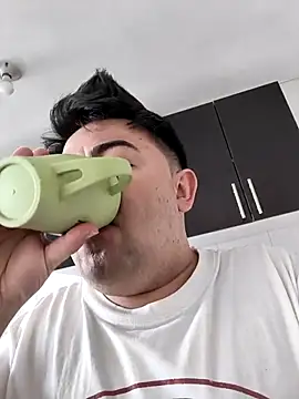 naughty bear online show from 03-15-26, 06:25