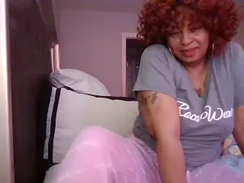 MSweetLindaParks online show from 01-13-25, 12:35