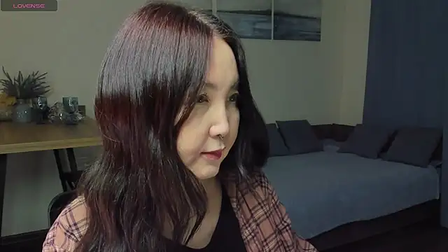 Snapshot of AvroraSakura chatting on 01-25-25, 06:57 AvroraSakura online show from 01-25-25, 06:57