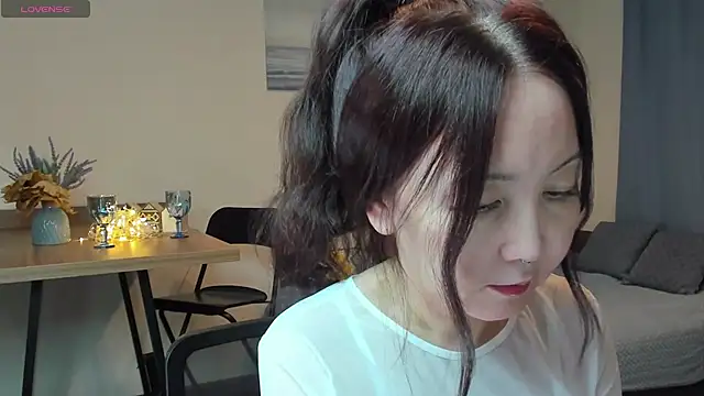 Snapshot of AvroraSakura chatting on 01-27-25, 08:39 AvroraSakura online show from 01-27-25, 08:39