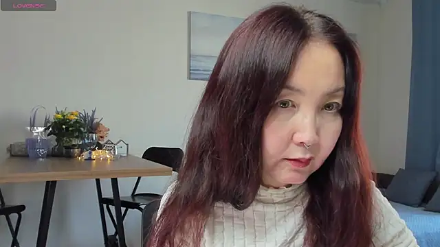 Snapshot of AvroraSakura chatting on 02-28-25, 01:14 AvroraSakura online show from 02-28-25, 01:14