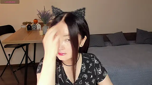 Snapshot of AvroraSakura chatting on 10-26-25, 02:34 AvroraSakura online show from 10-26-25, 02:34