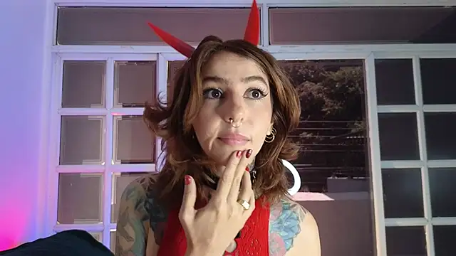 Evangelyne 1 online show from 10-09-25, 03:54