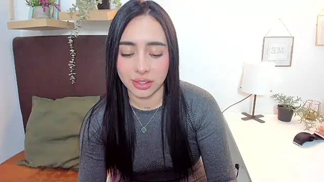 isabella jade online show from 03-12-25, 10:17