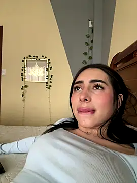 isabella jade online show from 09-18-25, 01:46