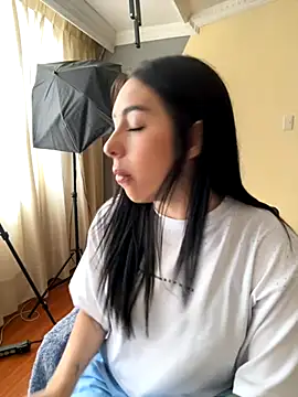 isabella jade online show from 10-06-25, 01:19