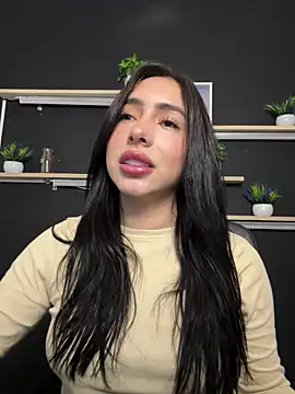 isabella jade online show from 11-24-25, 10:20