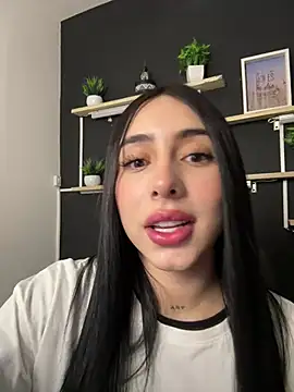 isabella jade online show from 02-04-26, 07:53