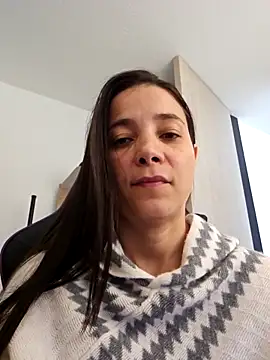 miaeyes online show from 02-25-26, 01:10