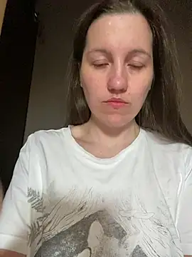 Nicole-Ray online show from 05-04-26, 05:03