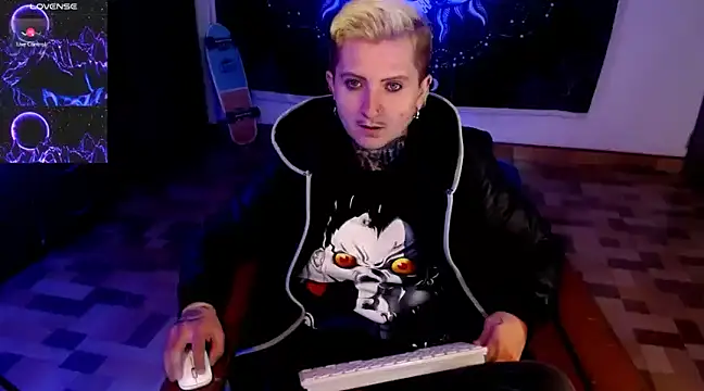 Marieblueeyes online show from 01-07-25, 01:38