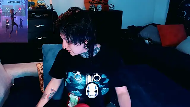 Snapshot of Marieblueeyes chatting on 10-10-25, 10:47 Marieblueeyes online show from 10-10-25, 10:47