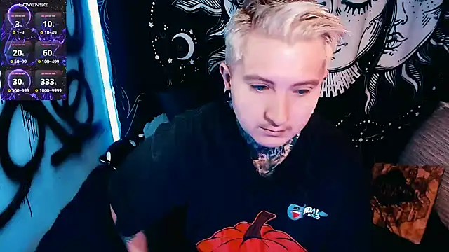 Marieblueeyes online show from 05-10-26, 01:55