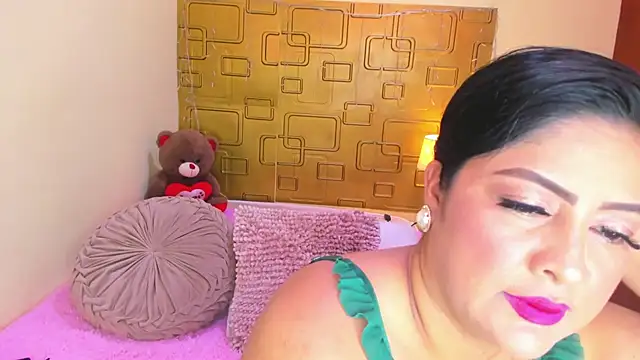Julia Haye online show from 05-09-26, 03:01