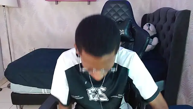 ManSant online show from 09-25-25, 02:10