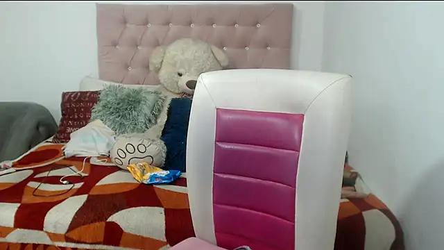 Negrabig online show from 11-22-25, 03:49