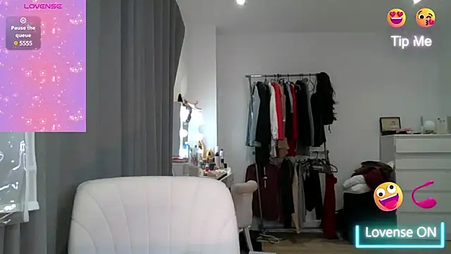 chelseablonde online show from 02-21-25, 10:04