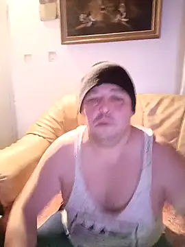 Snapshot of Borisache chatting on 11-10-25, 03:22 Borisache online show from 11-10-25, 03:22