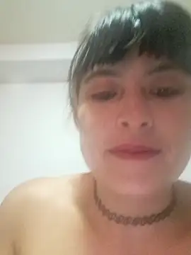 Alexandrasaenz online show from 04-06-26, 02:18