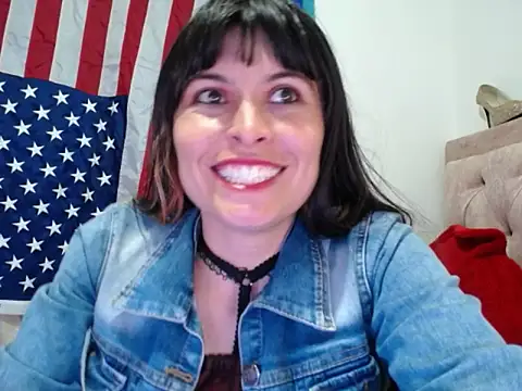 Alexandrasaenz online show from 06-15-26, 09:50