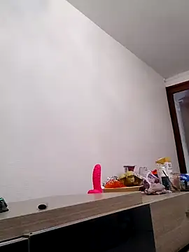 Snapshot of clara-francaise chatting on 02-03-25, 04:52 clara-francaise online show from 02-03-25, 04:52