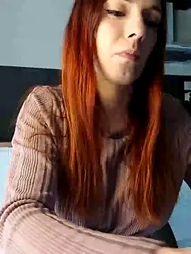 clara-francaise online show from 05-06-26, 04:01