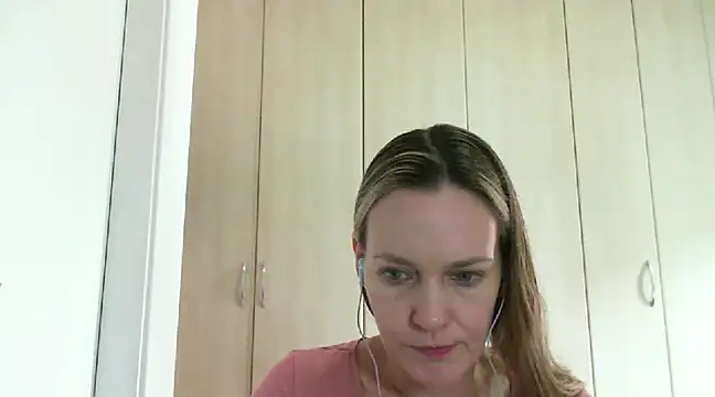 Snapshot of Annylove1 chatting on 01-23-25, 10:54 Annylove1 online show from 01-23-25, 10:54