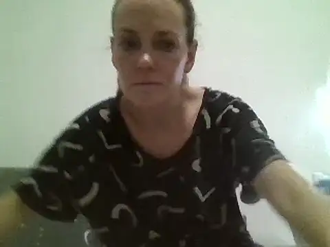 Snapshot of Annylove1 chatting on 02-12-25, 12:16 Annylove1 online show from 02-12-25, 12:16