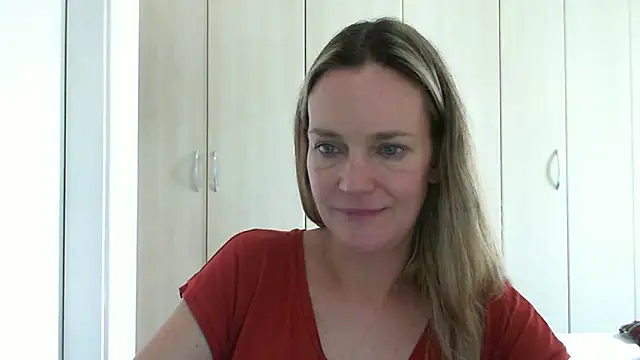 Snapshot of Annylove1 chatting on 02-21-25, 04:26 Annylove1 online show from 02-21-25, 04:26